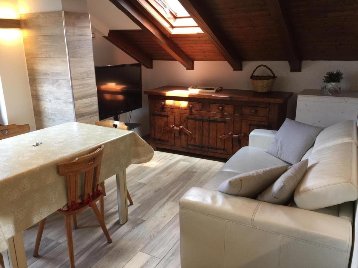 Apartamento La Mansarda Di Sabina. Fiera Di Primiero Exterior foto